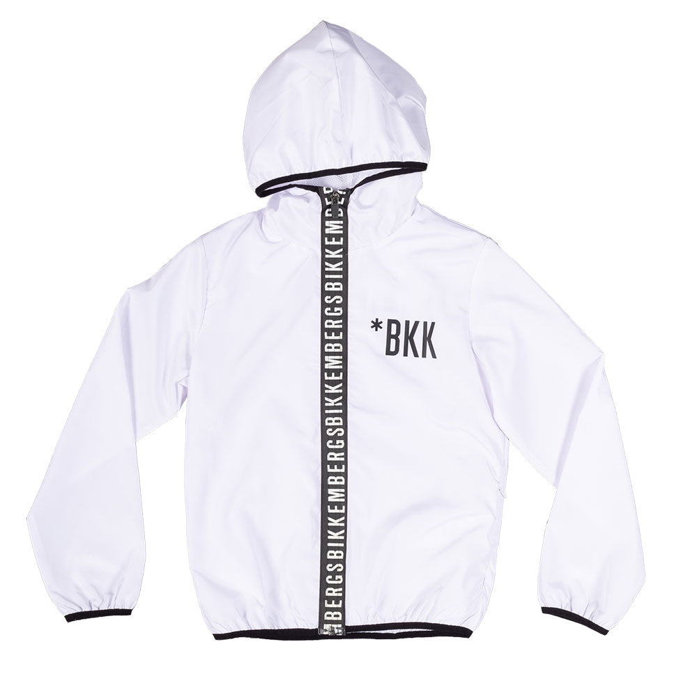 
Jacke aus der Kinderlinie Bikkembergs, winddicht, mit Reißverschluss und Kapuze. Innen mit Netzf...