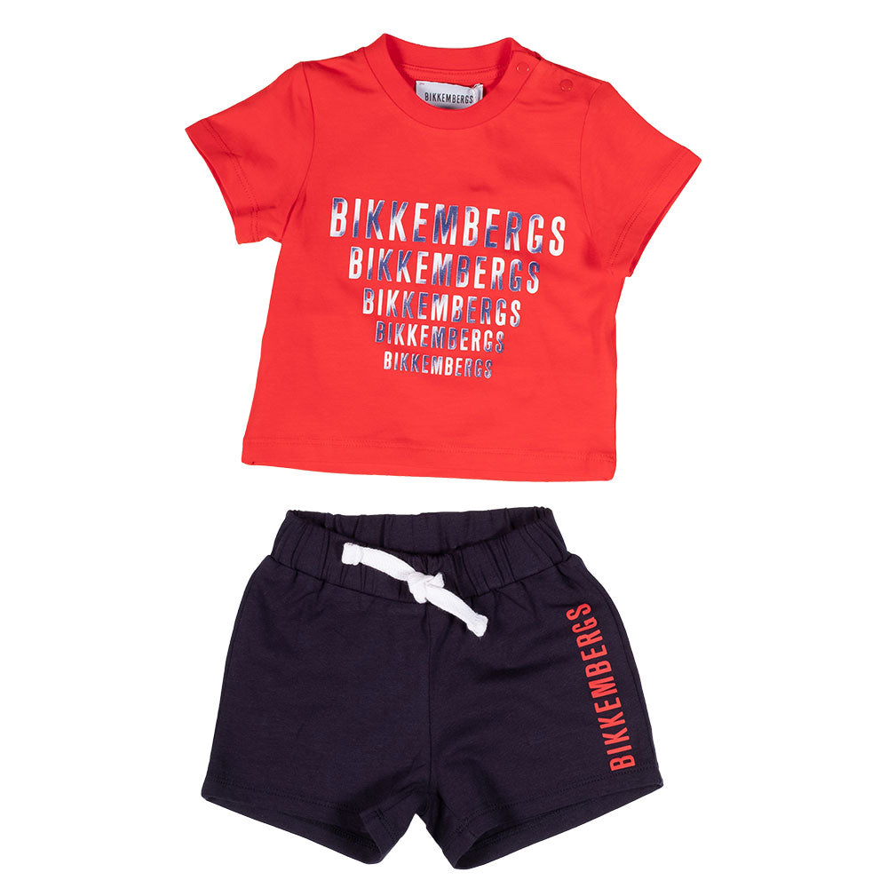 Zweiteiliger Anzug aus der Kinderbekleidungslinie Bikkembergs mit Logo.
 Zusammensetzung: 95 % Ba...