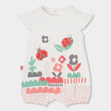 Tutina jersey bianca con stampe colorate di insetti e fiori, colletto a camicia e maniche a volant.