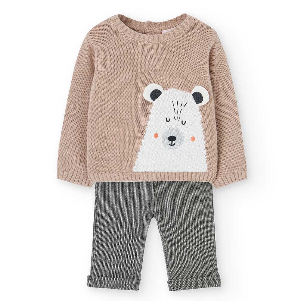 Composition: Sweater: 55% cotton 42% polyester 3% wool Pants: 93% cotton 5% polyamide 2% elastane...