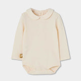 Latzhosenkleid mit Pullover