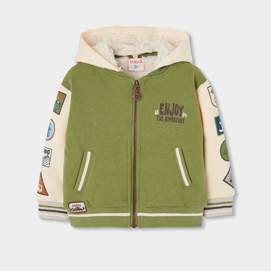 Felpa con cappuccio imbottita verde oliva con maniche bianche e patch colorate