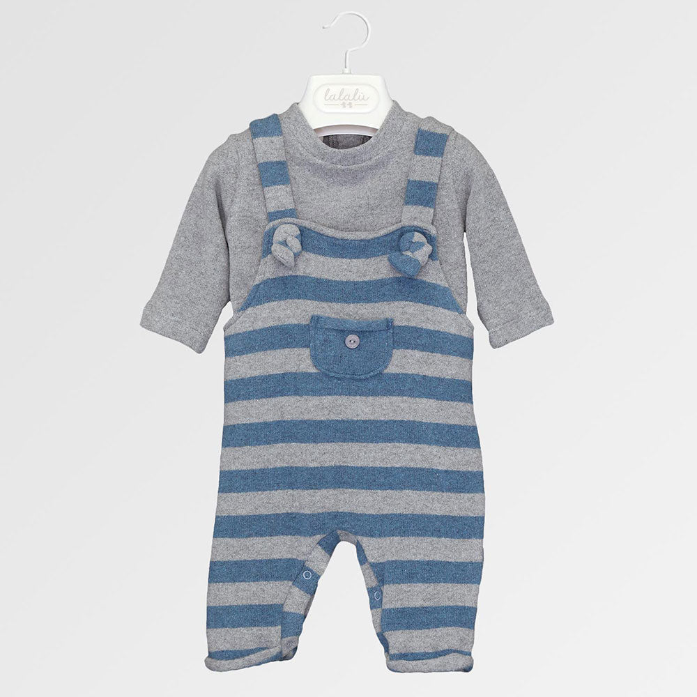 Zusammensetzung: 68% Co 19% Acryl 4% Vi 2% Ea 3% Pol 3% Polyam