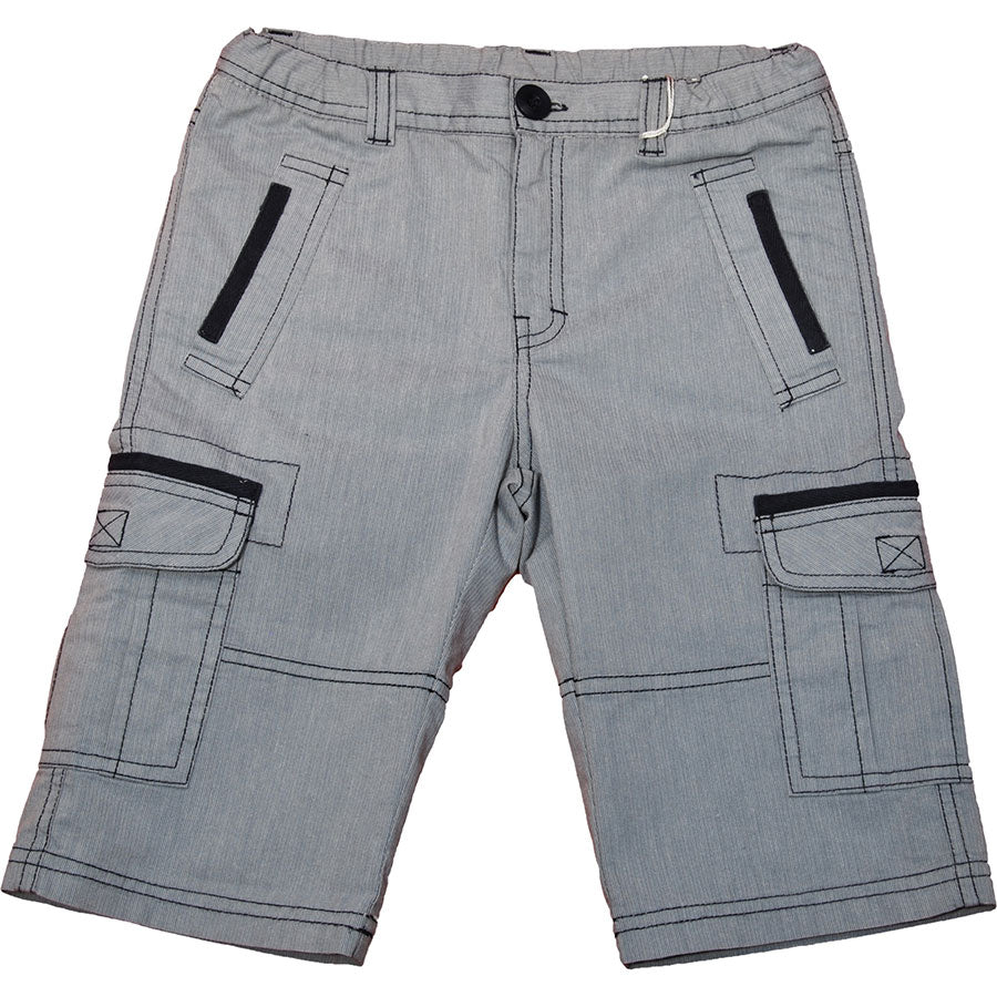 
  Fischgräten-Sport-Bermudon aus der Mirtillo-Kinderkleidungslinie mit Taschen und Seitentaschen...
