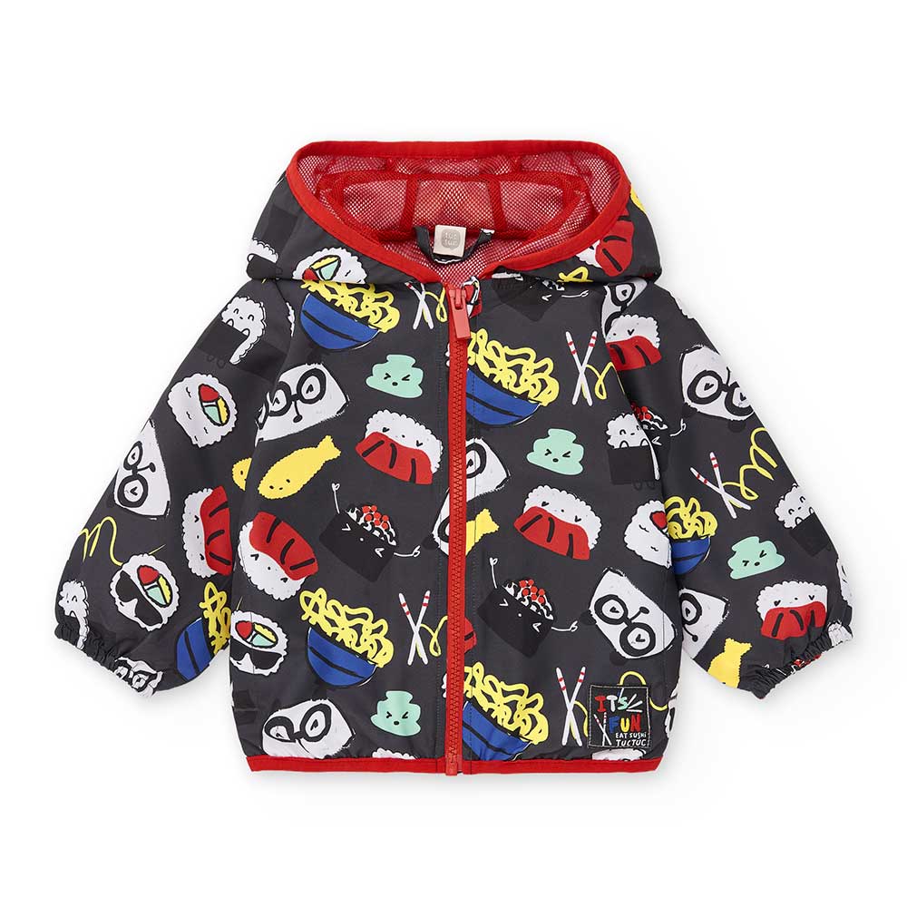 
Winddichte Jacke aus der Kinderbekleidungslinie Tuc Tuc, mit Kapuze und Netzfutter innen. Wunder...
