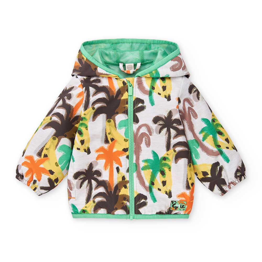 
Winddichte Jacke aus der Kinderbekleidungslinie Tuc Tuc, mit Kapuze und Netzfutter innen. Tasche...