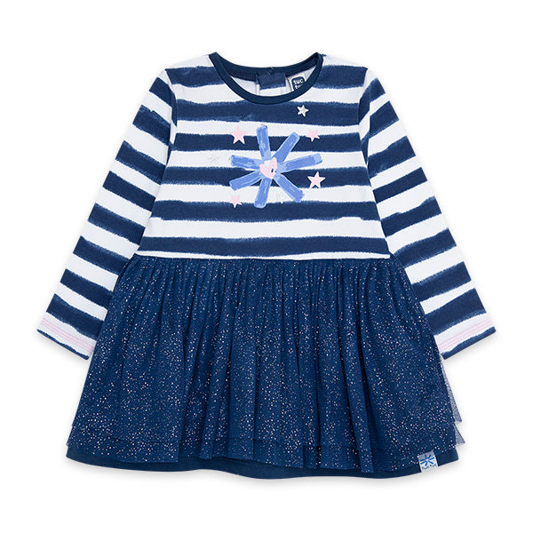 
  Kleid aus der Mädchenkollektion Tuc Tuc, Kollektion Glaciar, mit Teil
  gestreiftes Oberteil u...