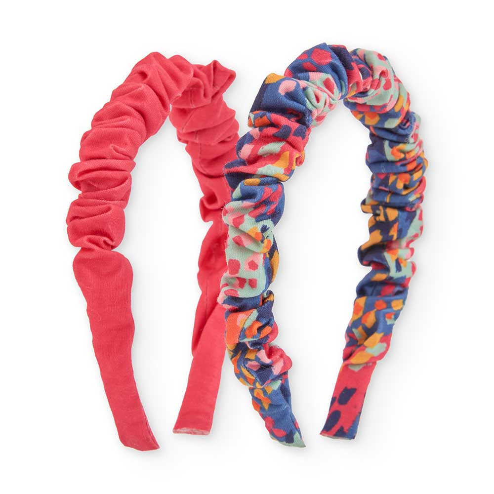 Hair accessories from the Tuc Tuc Girls' Clothing Line, very colorful.
Composition: POLYESTER 60....