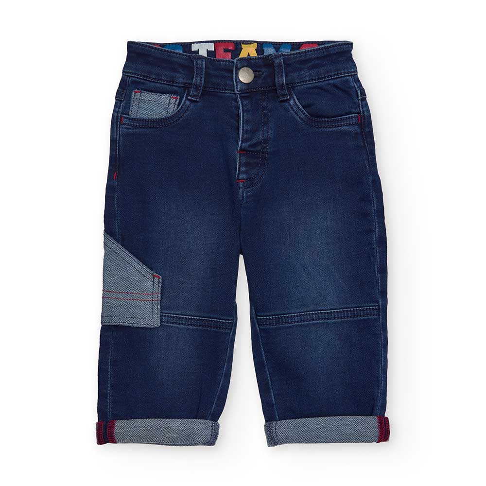 Jeanshose aus der Kinderbekleidungslinie Tuc Tuc, mit kontrastierendem Stoffeinsatz und verstellb...